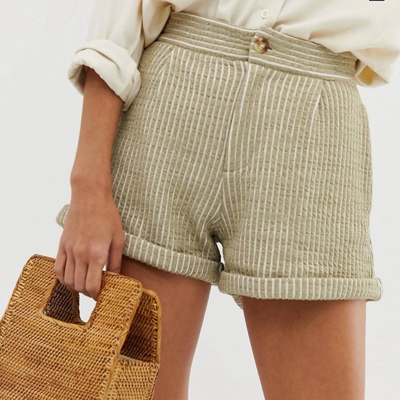 NWT ASOS Cord High Waist Shorts - Picture 4 of 8